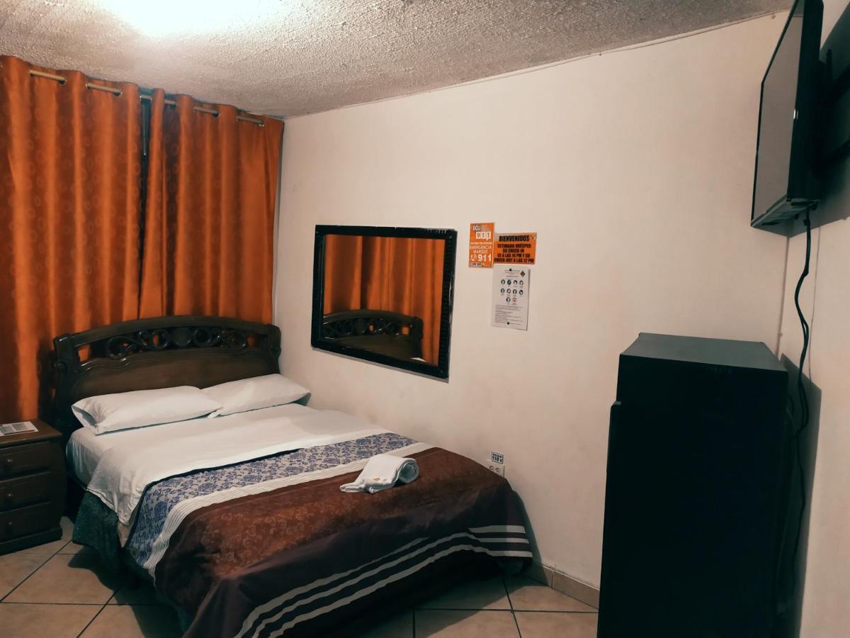 Hostal Ajavi Del Sur 키토 외부 사진