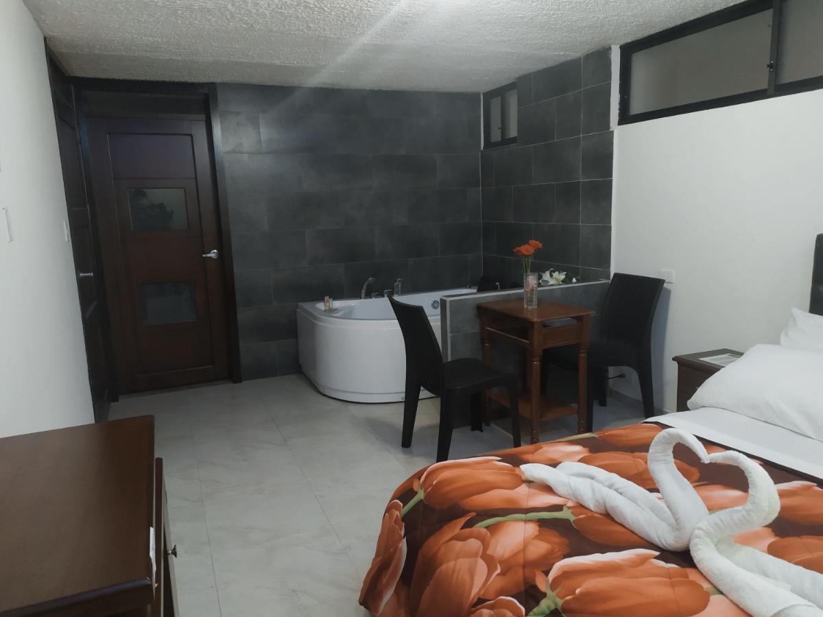 Hostal Ajavi Del Sur 키토 외부 사진